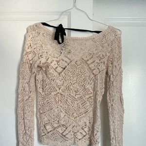 Knitted tan long sleeve!
